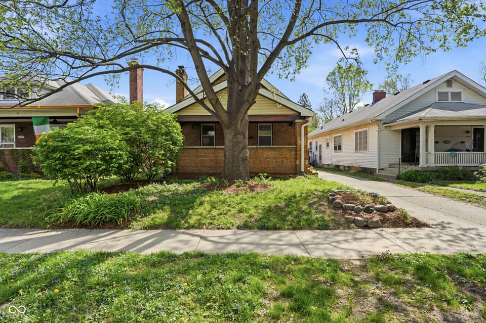 1025 N Bosart Avenue, Indianapolis, IN 46201, photo 1 of 36
