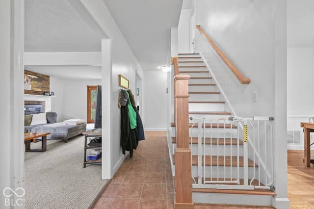 10566 Andrea Court, Indianapolis, IN 46231, photo 5 of 48