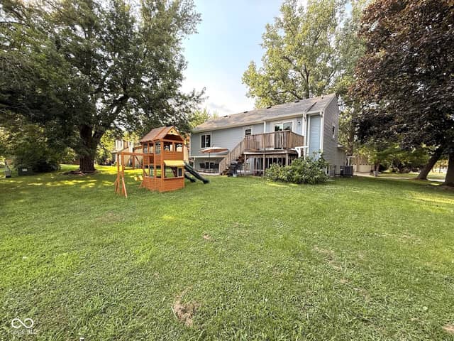 9102 Fireside, Indianapolis, IN 46250, photo 4 of 31