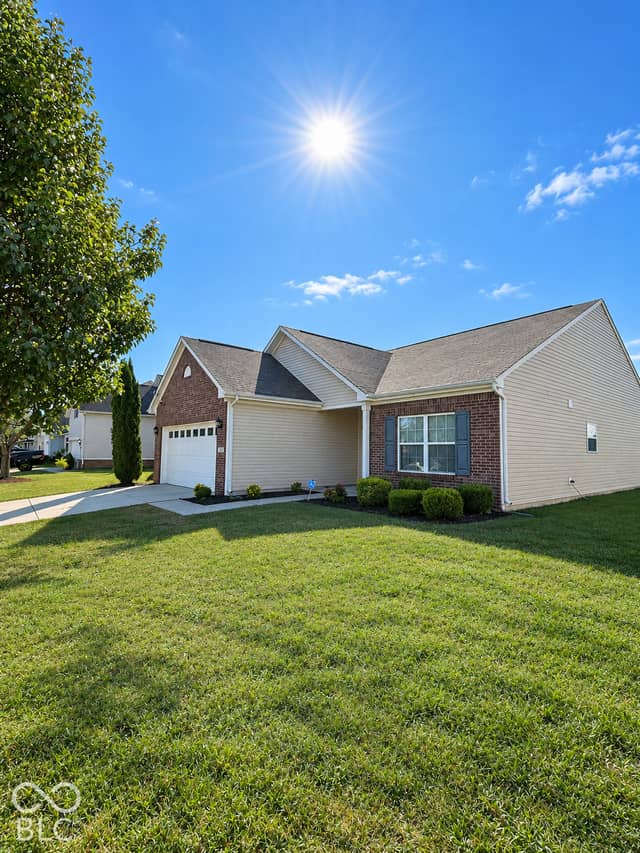 4348 Big Leaf Lane, Indianapolis, IN 46239, photo 3 of 17