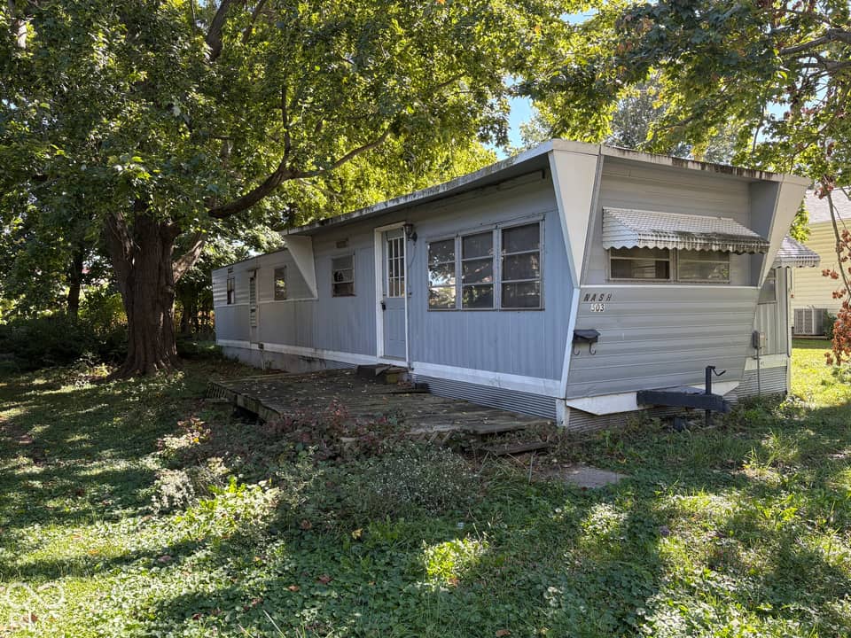 503 Washington, Clay City, IN 47841, photo 1 of 4