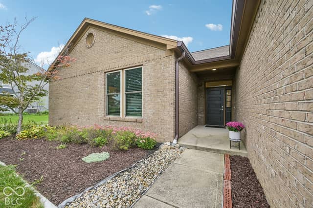 524 Zephyr Way, Westfield, IN 46074, photo 5 of 35