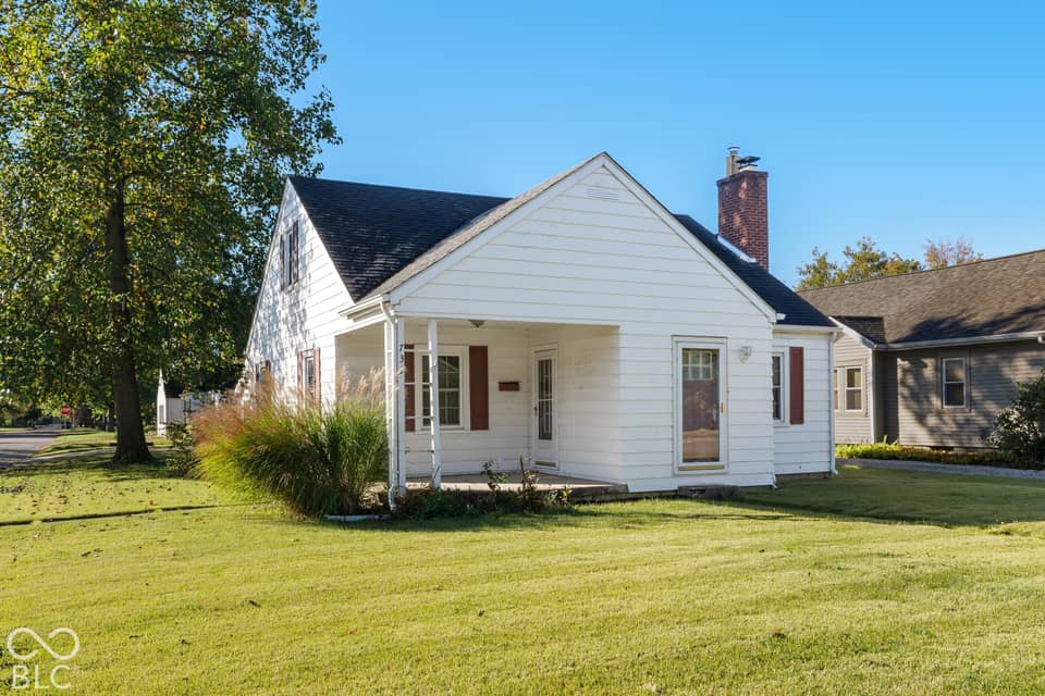 731 25th Street, Columbus, IN 47201, photo 1 of 22