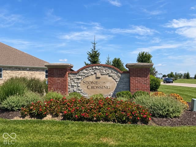 3384 S Cordell Road, New Palestine, IN 46163, photo 5 of 57