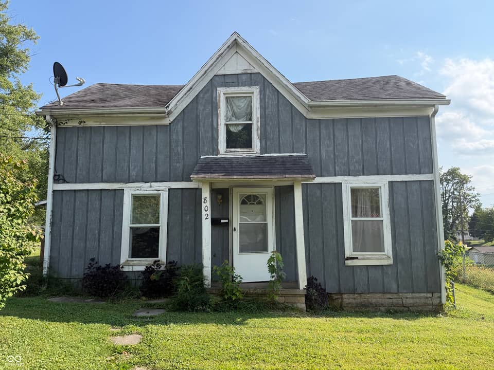 802 9th Street, Bedford, IN 47421, photo 1 of 10