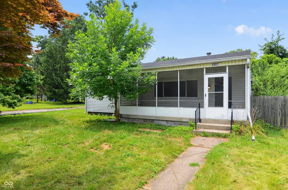 3902 N Hartman Drive, Indianapolis, IN 46226, photo 1 of 16
