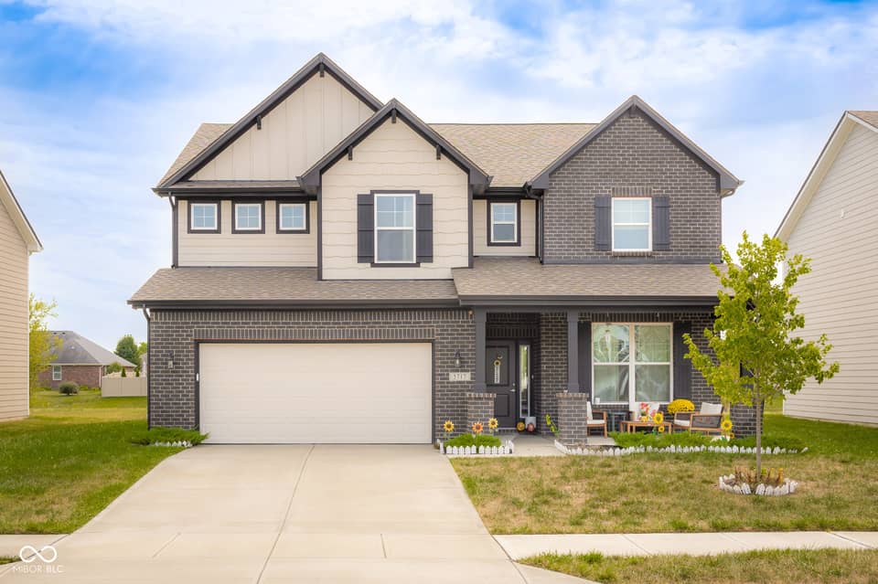 5717 Lauren Lane, Columbus, IN 47203, photo 1 of 66