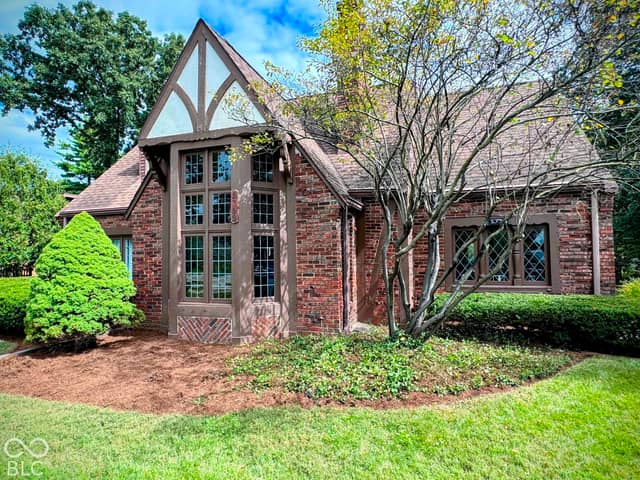 5753 N College Avenue, Indianapolis, IN 46220, photo 3 of 65
