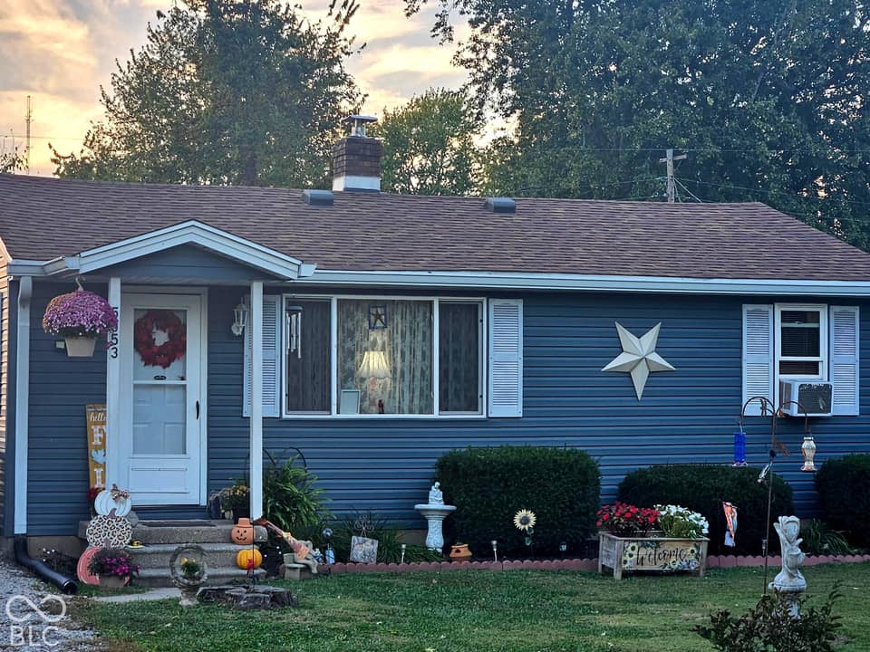5553 N Clover Elm Drive, Fairland, IN 46126, photo 1 of 24