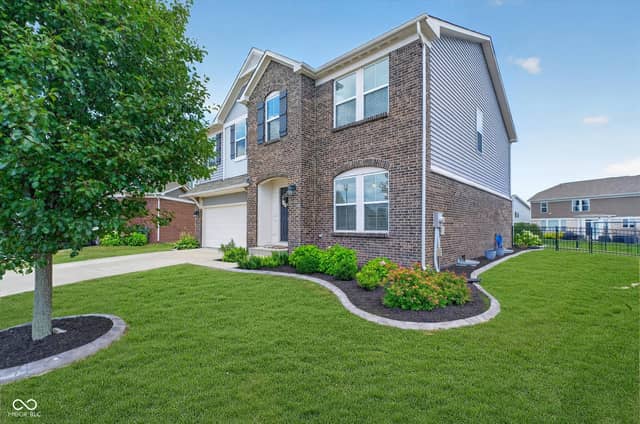 4221 Blue Note Drive, Indianapolis, IN 46239, photo 4 of 58