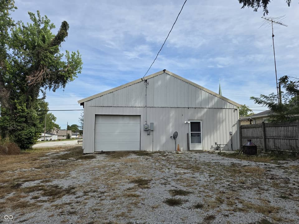 109 E Grant Street, Waldron