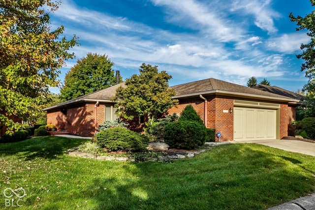 8722 Cricket Tree Lane, Indianapolis, IN 46260, photo 2 of 33
