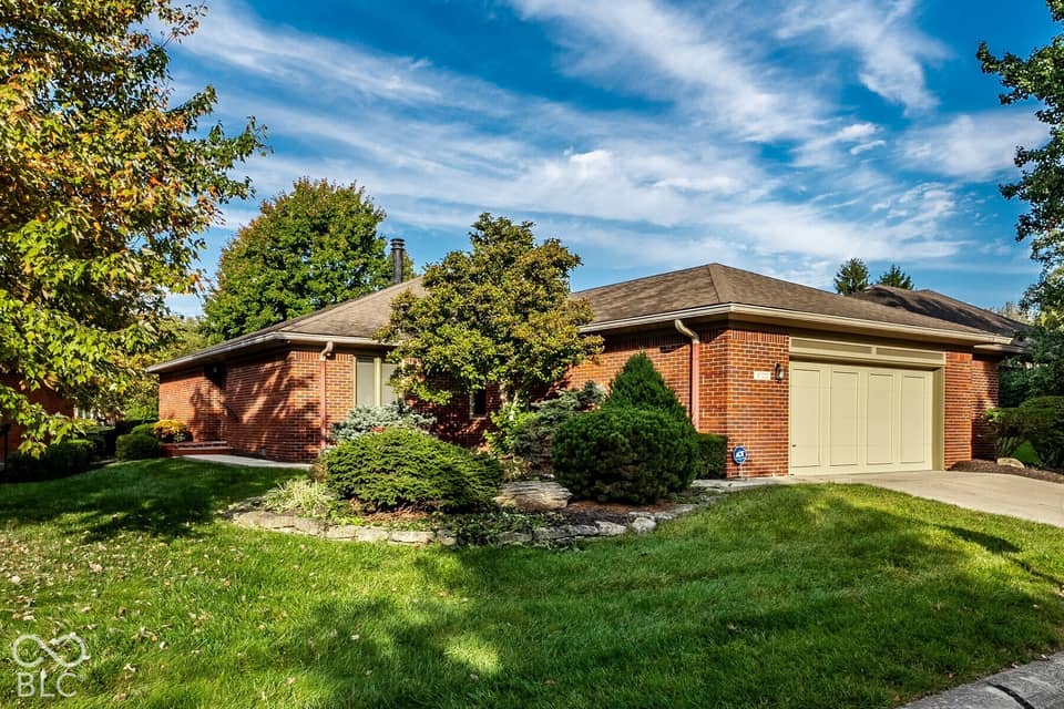 8722 Cricket Tree Lane, Indianapolis, IN 46260, photo 1 of 33