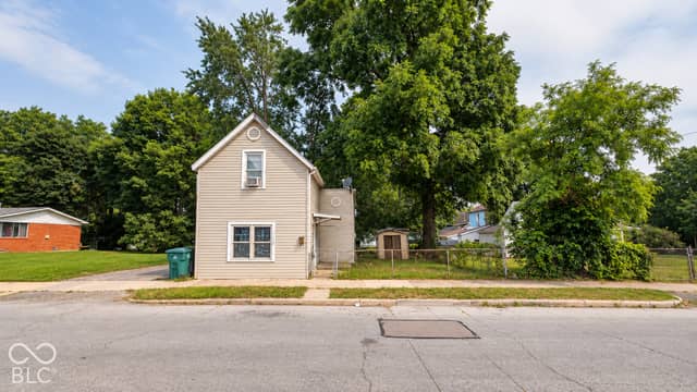 1136 N I Street, Richmond