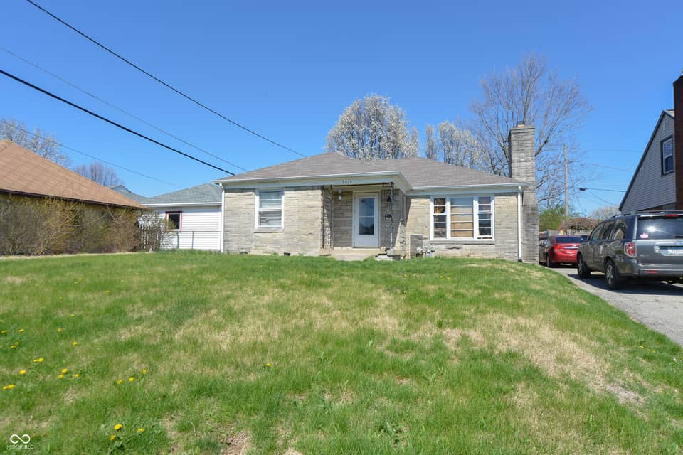 5414 E 11th Street, Indianapolis