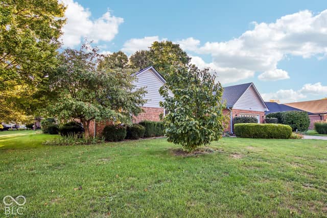 1765 Heather Circle, Indianapolis, IN 46229, photo 4 of 43