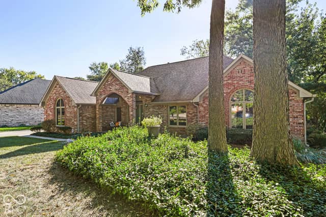 282 Adrienne Drive, Greenwood, IN 46142, photo 4 of 45