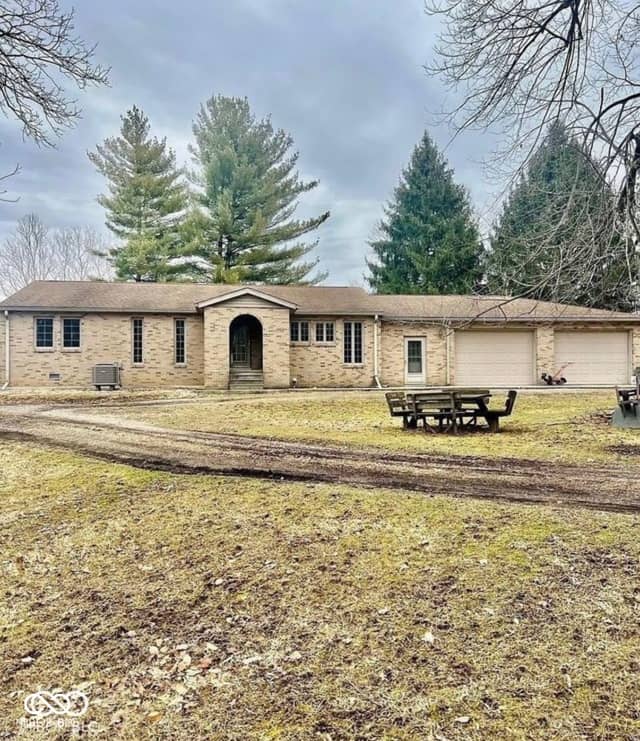 5861 S Spiceland Road, Spiceland, IN 47385, photo 2 of 29