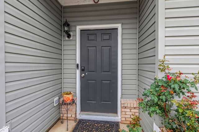 15108 Royal Grove Drive, Noblesville, IN 46060, photo 4 of 29