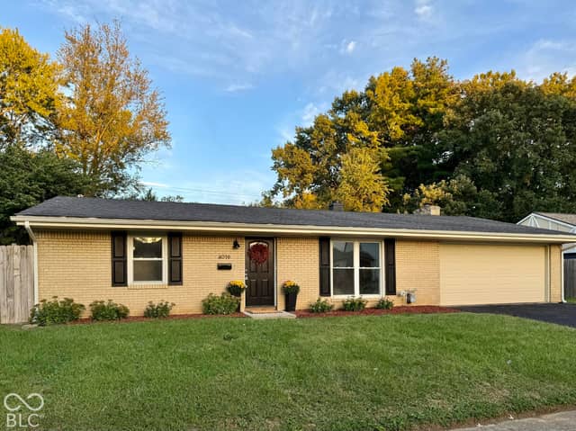 4019 Eisenhower Drive, Indianapolis, IN 46254, photo 3 of 22