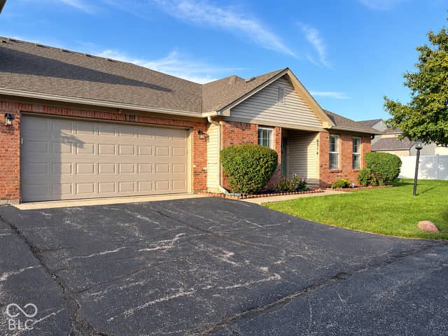 6214 Rolling Meadow Lane, Indianapolis, IN 46237, photo 2 of 14