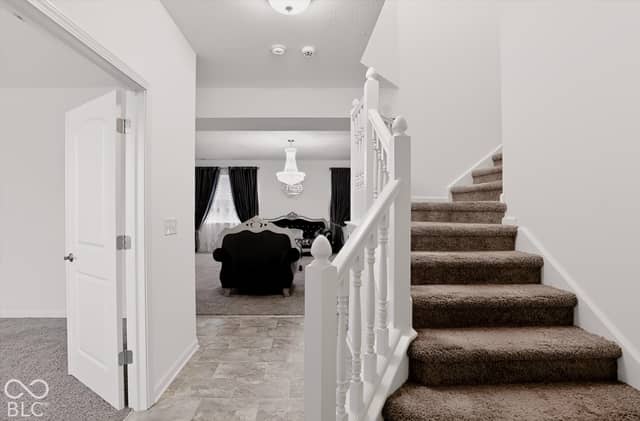 1927 Cobbett Drive, Avon, IN 46123, photo 5 of 37