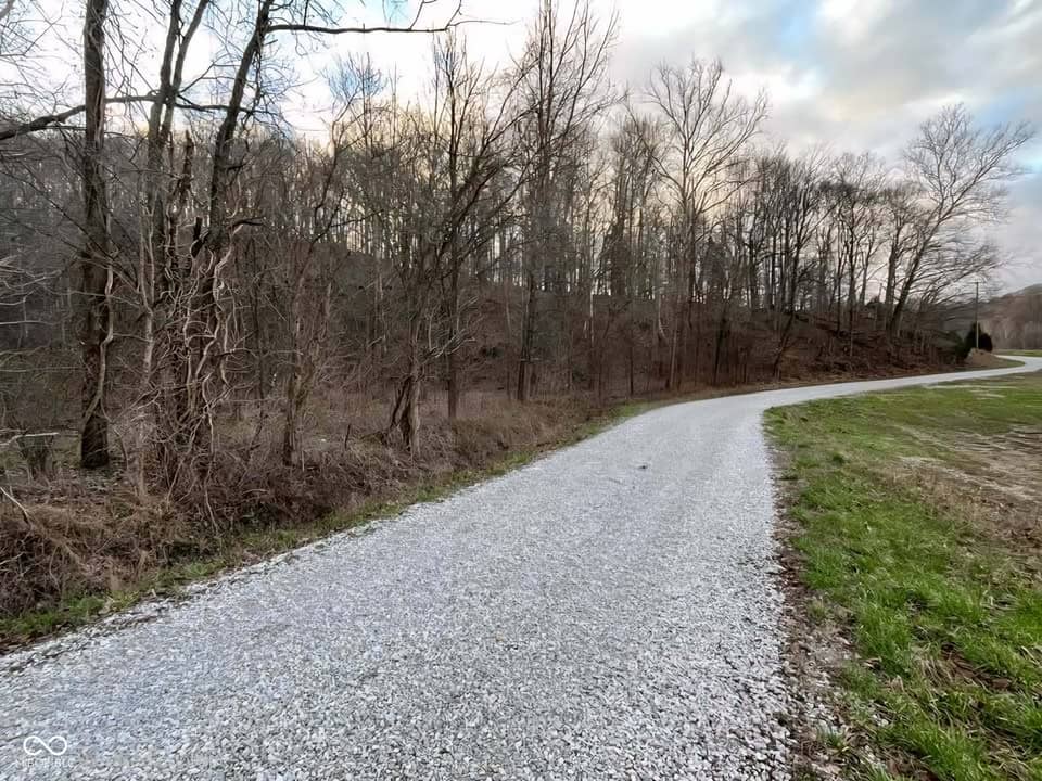 8289 N Fields Road, Vallonia