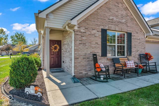 5515 Lipizzan Lane, Plainfield, IN 46168, photo 3 of 28
