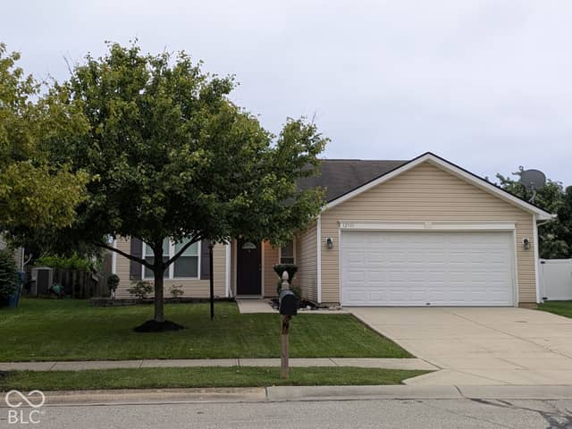 12501 Old Pond Road, Noblesville, IN 46060, photo 2 of 12
