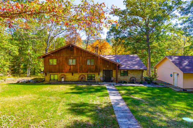 3546 Morrison Road, Nashville, IN 47448, photo 5 of 113
