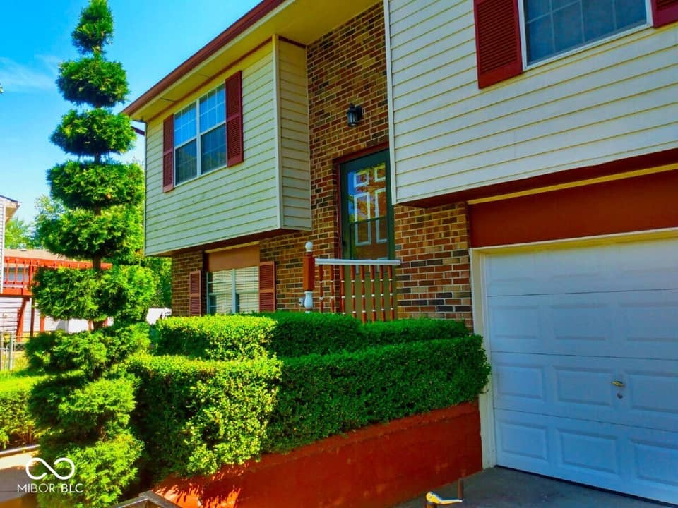 9425 Pepperidge Drive, Indianapolis