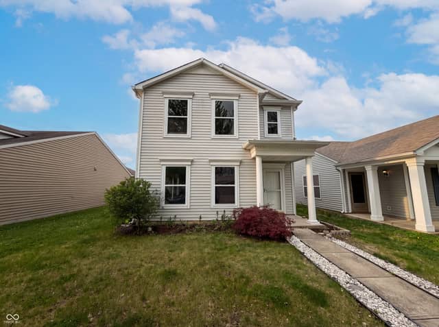 925 Harbon Drive, Franklin, IN 46131, photo 2 of 16