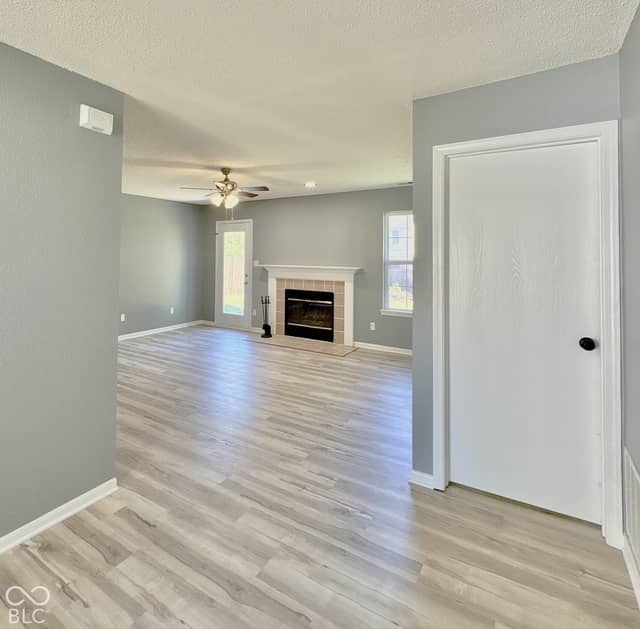 6119 Rocky River, Indianapolis, IN 46221, photo 4 of 21
