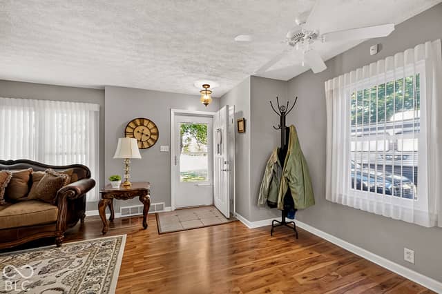 6205 W 300 S Road S, New Palestine, IN 46163, photo 5 of 33