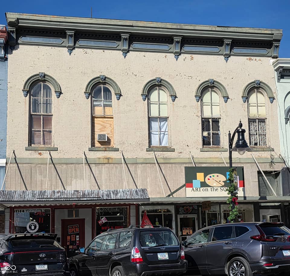 112 /114 E Washington Street, Greensburg