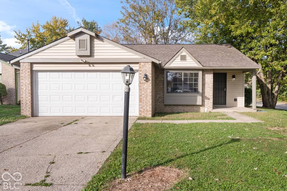 3522 Bearwood Court, Indianapolis, IN 46235, photo 1 of 27