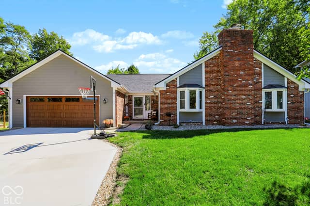 999 Shoreline Circle, Cicero, IN 46034, photo 2 of 56