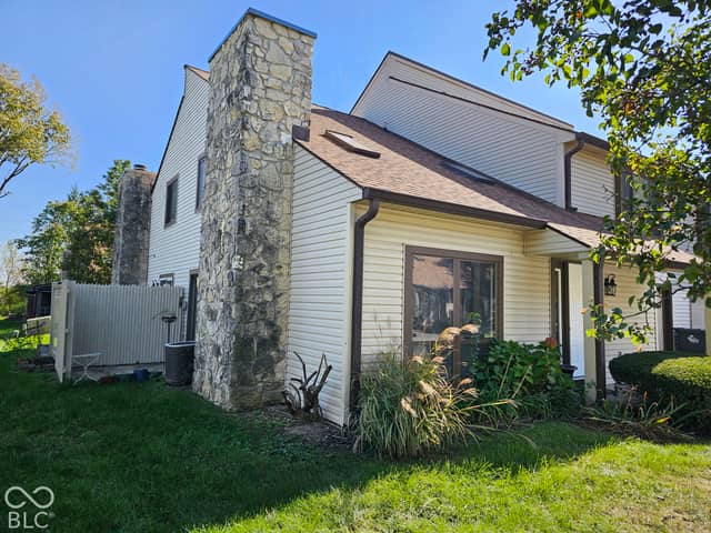 2448 Hideaway North Drive, Indianapolis, IN 46268, photo 2 of 22