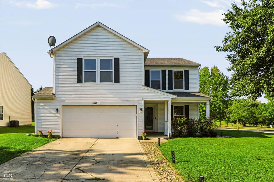 8647 Blooming Grove Drive, Camby, IN 46113, photo 1 of 35
