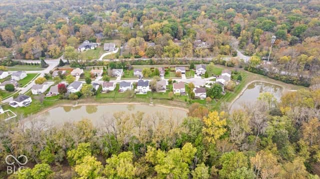 9157 Harrison Run Place, Indianapolis, IN 46256, photo 5 of 41