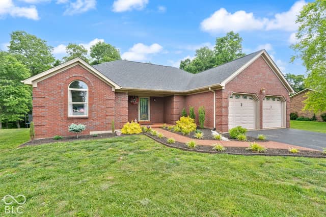 2490 W Haven Drive NW, Corydon, IN 47112, photo 2 of 49