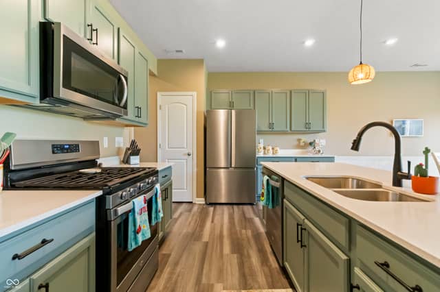 14126 Bay Willow Drive, Fishers, IN 46037, photo 5 of 47
