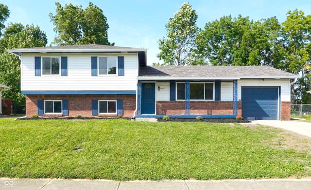 3602 Redwood Drive, Indianapolis, IN 46227, photo 4 of 40