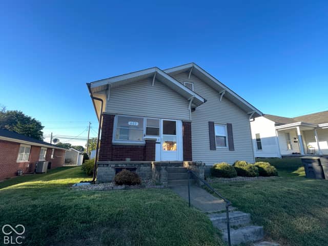 607 E 4th, Seymour, IN 47274, photo 3 of 30
