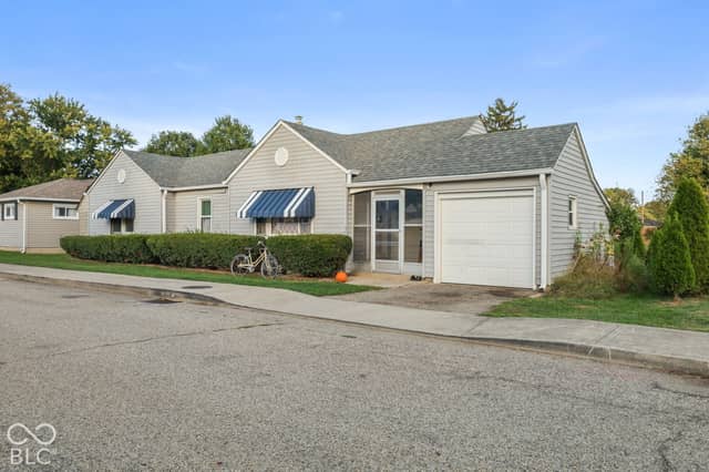 177 N Jefferson Street, Mooresville, IN 46158, photo 2 of 31