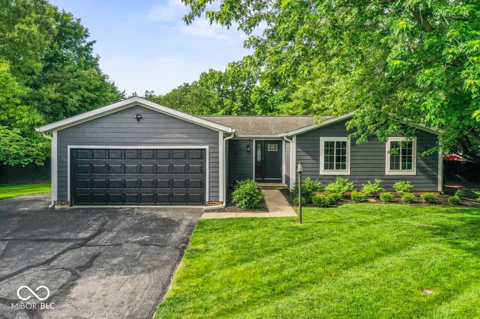 11346 Wood Creek Drive, Carmel, IN 46033, photo 1 of 46