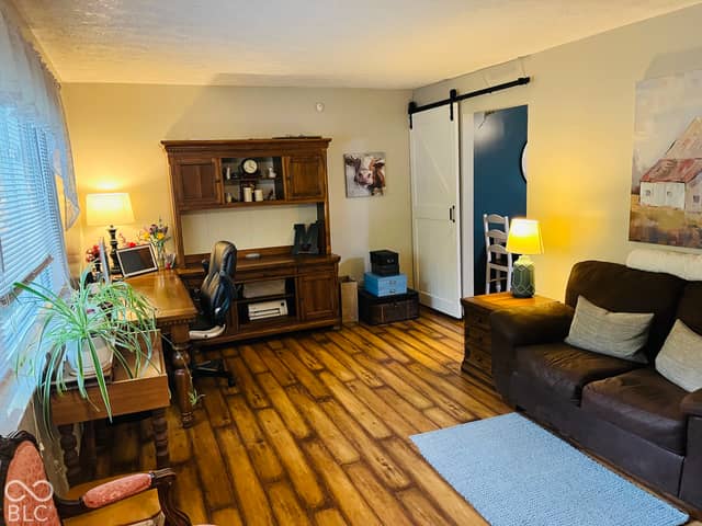5807 Furnas Road, Indianapolis, IN 46221, photo 2 of 16