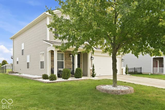 3391 Firethorn Drive, Whitestown, IN 46075, photo 4 of 48