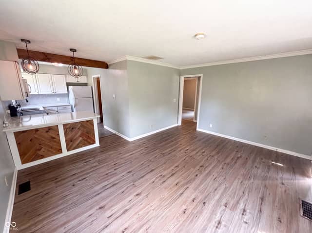 2308 E 69th Street, Indianapolis, IN 46220, photo 4 of 18