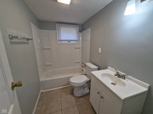 4709 Ribble Road, Indianapolis, IN 46218, photo 4 of 16